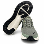 Nike Revolution 8 'Light Army' Running | EUR 45 | leftover