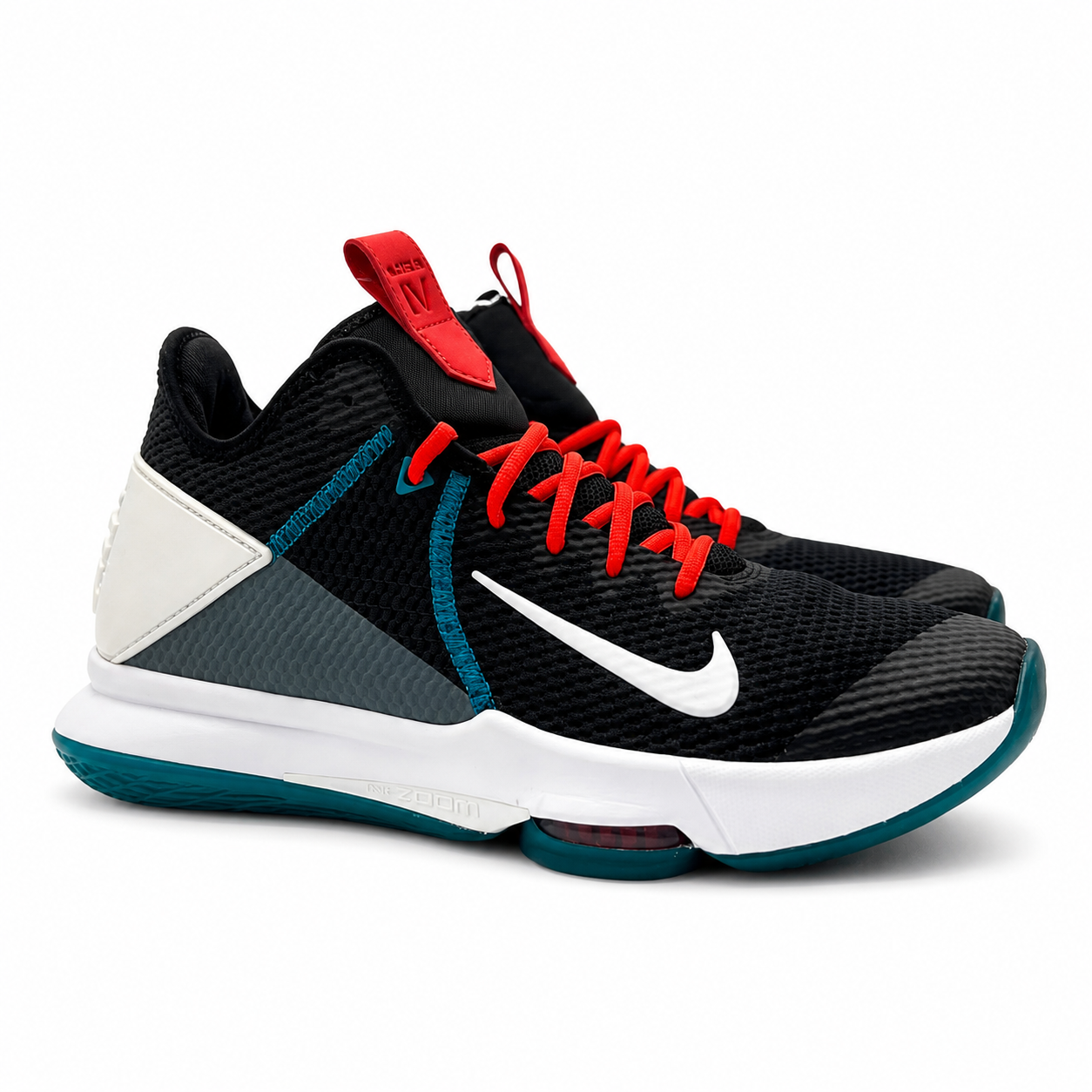 Nike LeBron Witness 4|EUR|44.5|leftover unused